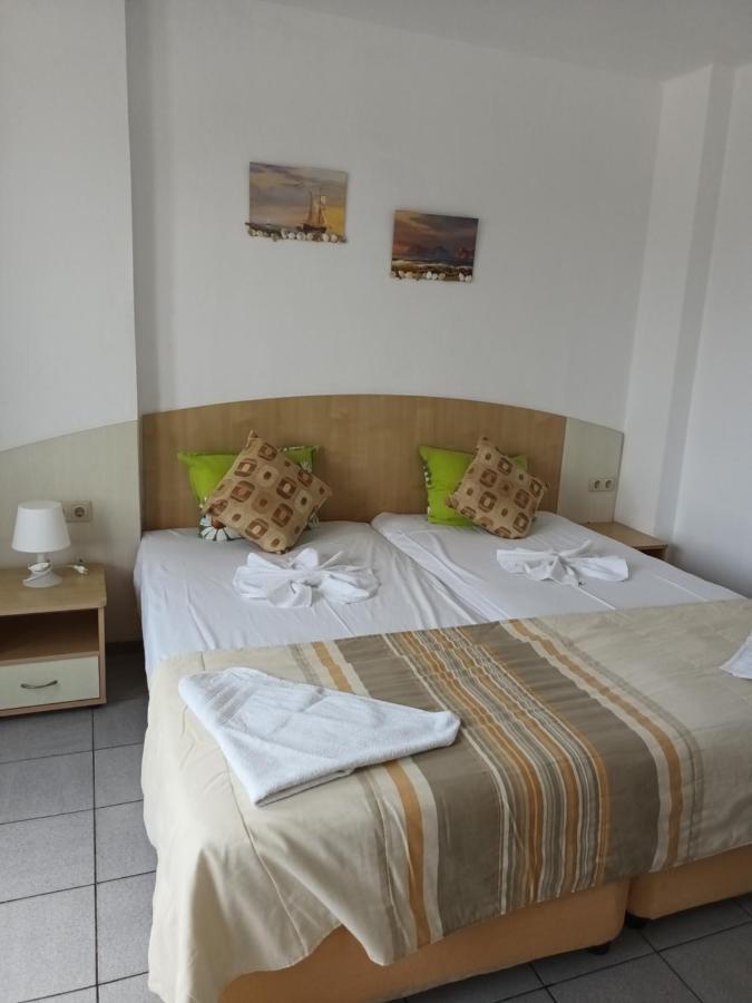 Alba Family Club Hotel 프리모르스코 외부 사진